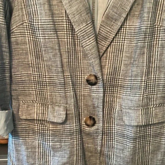 J. Jill linen- blend blazer - Picture 2 of 8